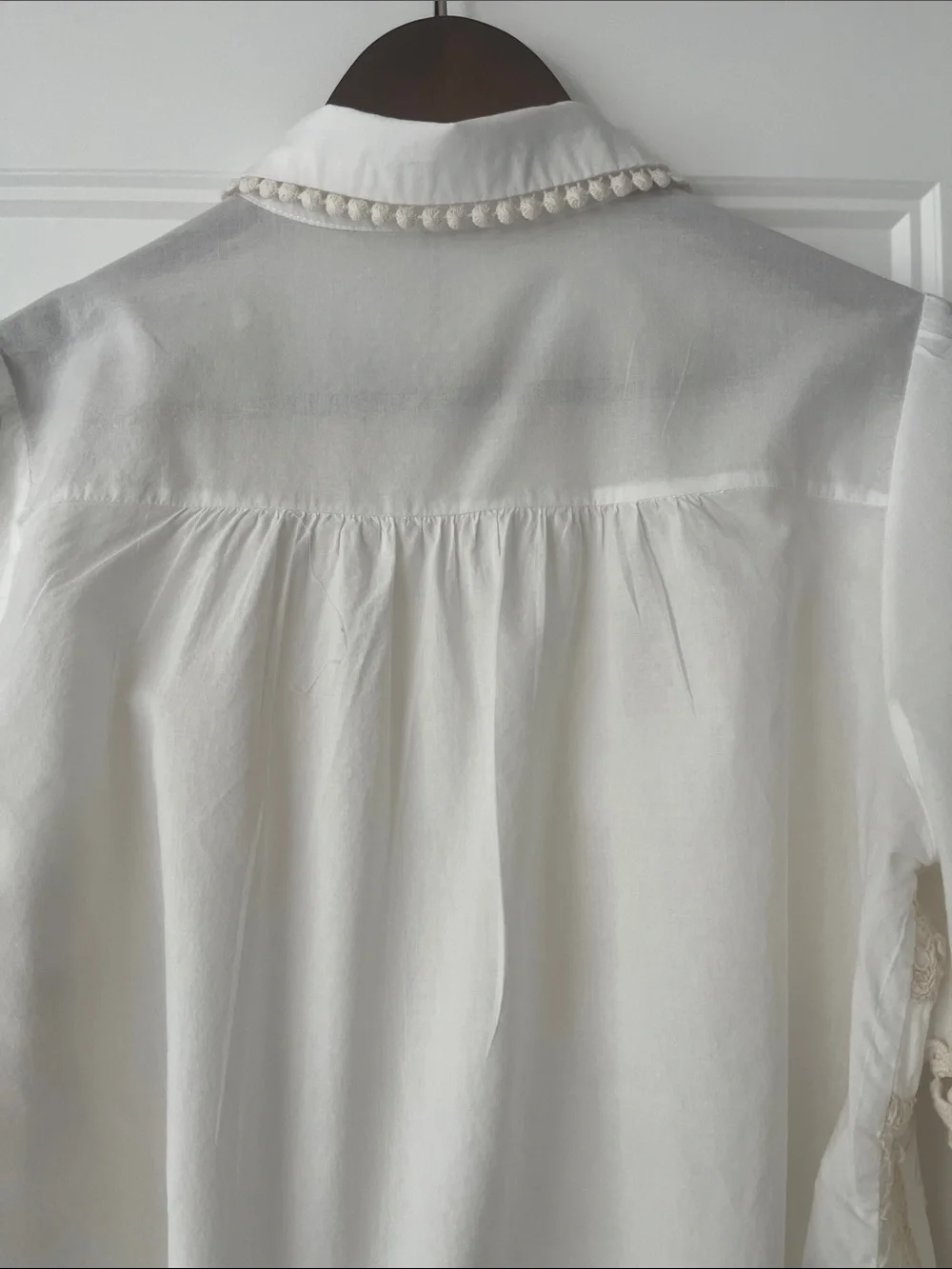 Seek the label Blouse - Picture 13 of 14